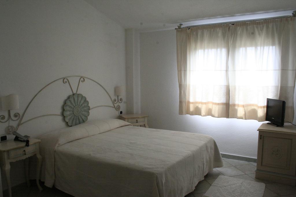 Hotel Sorgente อาเญ็นตู ห้อง รูปภาพ
