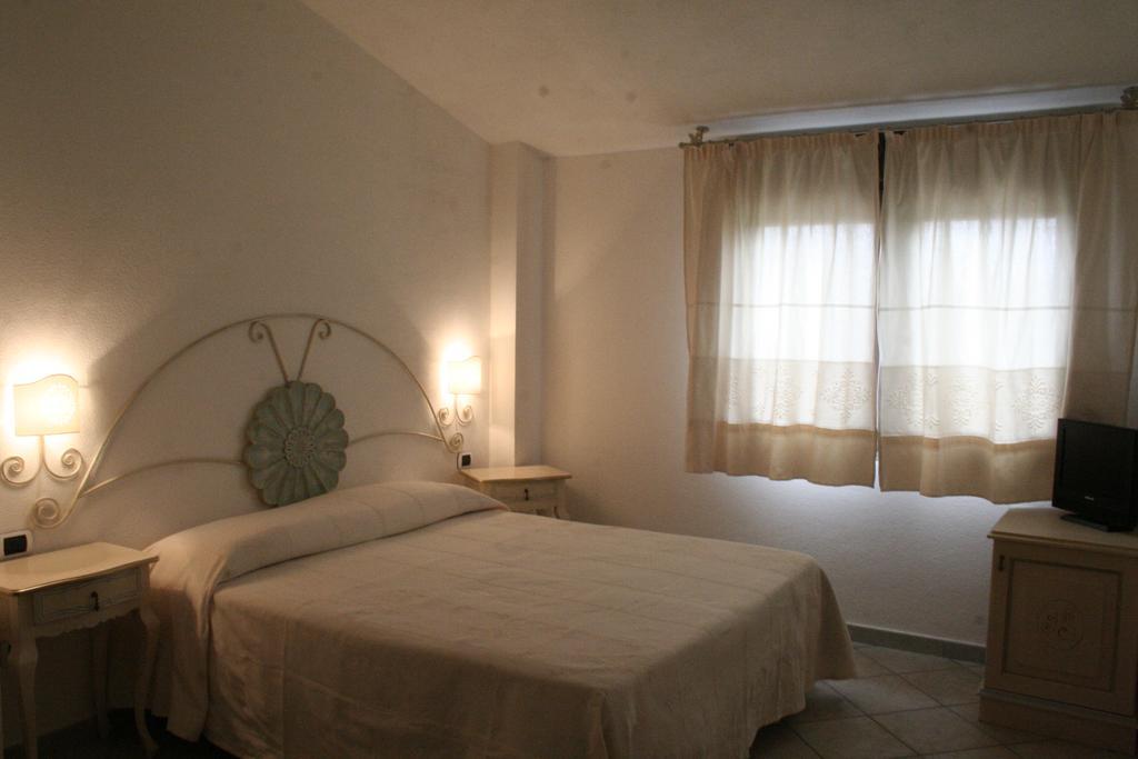 Hotel Sorgente อาเญ็นตู ห้อง รูปภาพ
