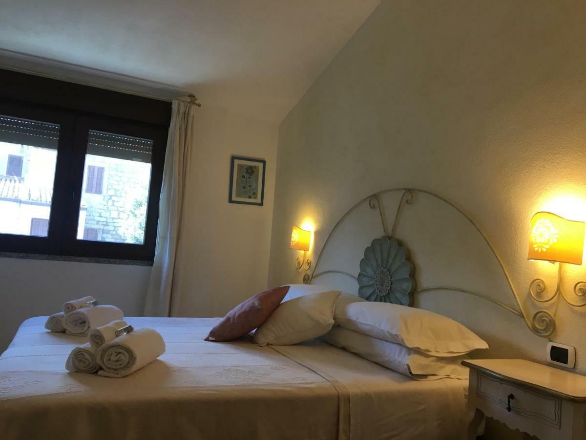 Hotel Sorgente อาเญ็นตู ภายนอก รูปภาพ