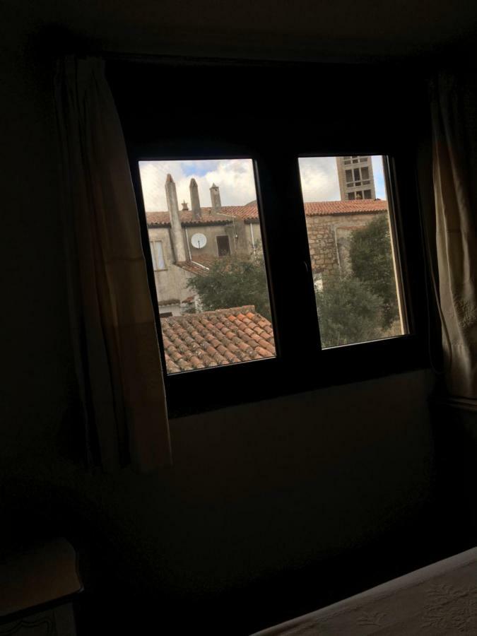 Hotel Sorgente อาเญ็นตู ภายนอก รูปภาพ
