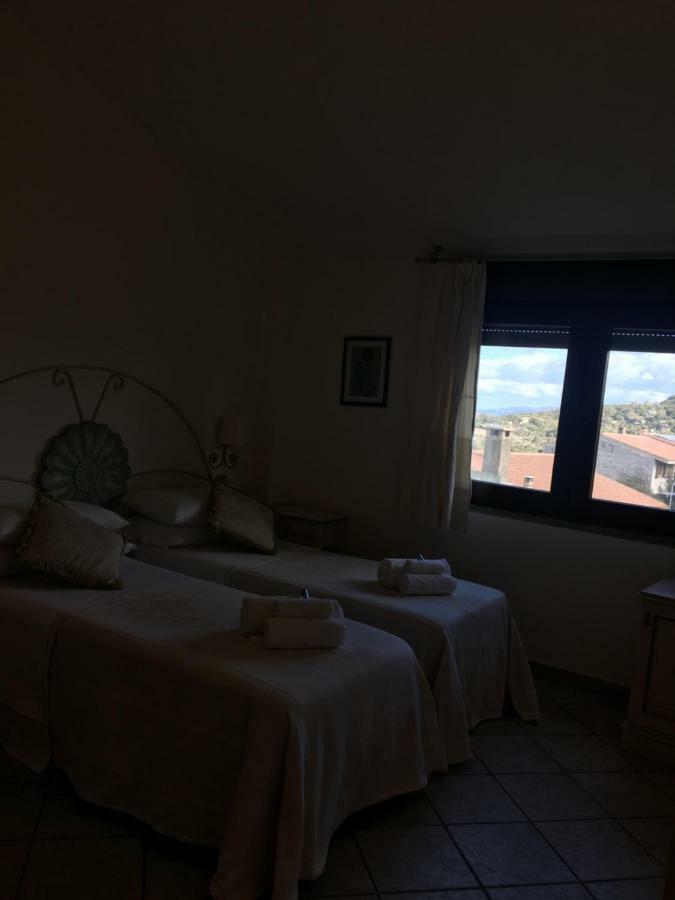 Hotel Sorgente อาเญ็นตู ภายนอก รูปภาพ